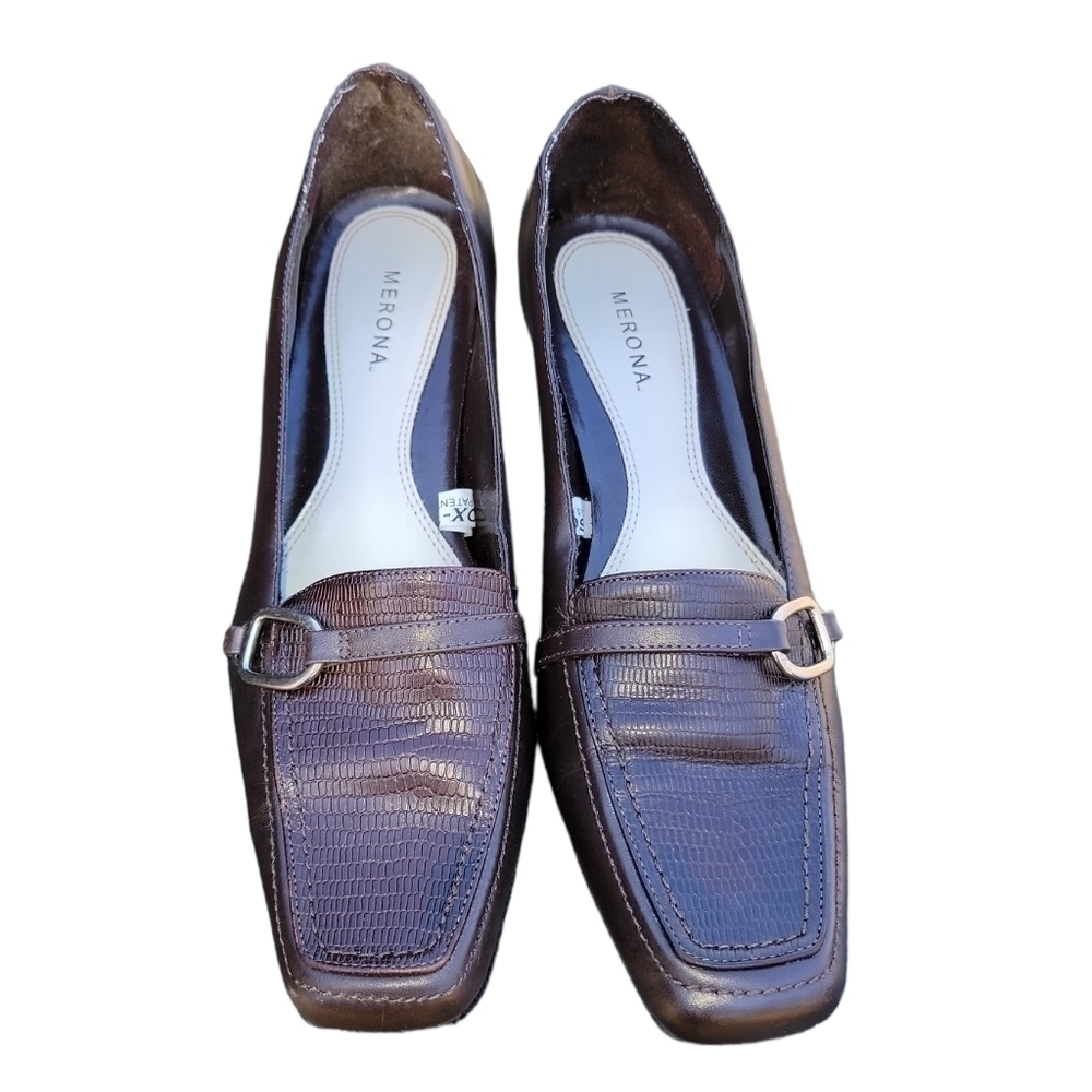 Merona Women's Shoes Brown Leather Slip On Heels Size 6.5
